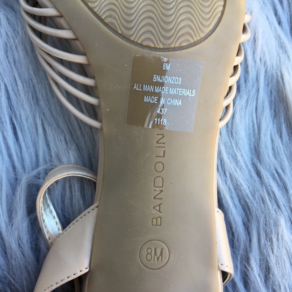 Bandolino Tan Strappy Heels - Picture 5 of 6